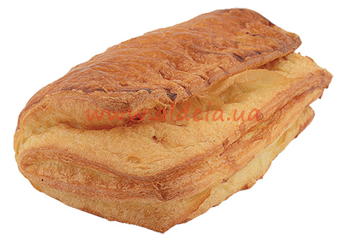 Слойка "З вишнею 80"